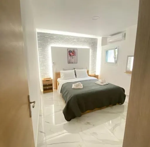 ανωι-anoi Rhodes Rhodes City